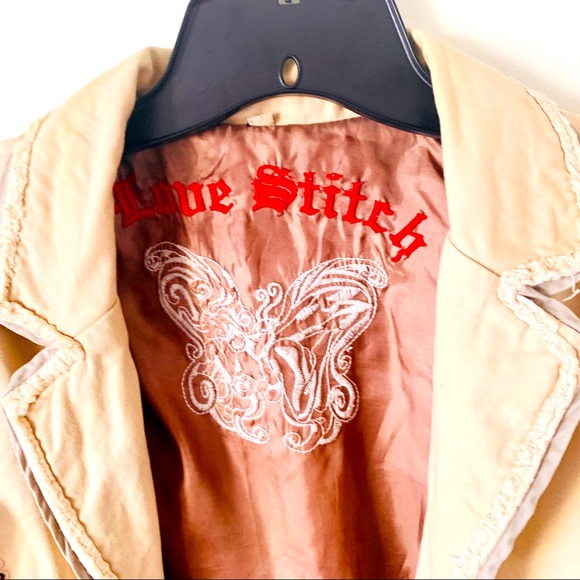 LOVE STITCH Beautifully Embroidered Unique Jacket/Blazer - Picture 3 of 5